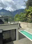 Luxury Villa with far-reaching views between Schenna and Meran. Extraordinary!