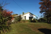 Ohakune ski house and summer Bach Hotels in 