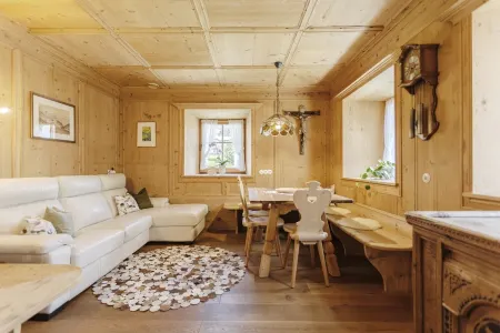 Centrally located apartment in the heart of the Dolomites Отели в г. Ортизеи