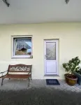 EasyStay#1 Cozy studio near the clinic, with Netflix, kitchen & bathroom dm-drogerie markt附近的飯店