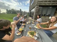 Rust en Ruimte in een Knusse Cottage aan de Lek Naast Werk aan het Spoel