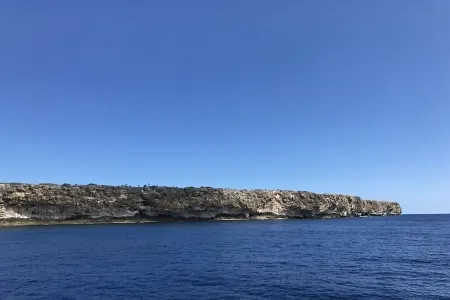 Luxury Beachfront House on Cayman Brac's Nicest Beach! Vacation your way! Отели в г. Кайман-Брак