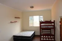 Country house with swimming pool in Poços de Caldas.