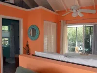 Pelican Cottage - Bikes Included!