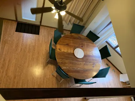 Holiday Shores 21 - Perfect lakeview villa to spend some quality family time! Отели в г. Осейдж-Бич