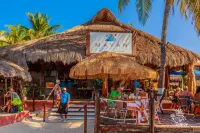 Fresh and Clean Beachfront Ground Floor Condo #9 at Nautibeach