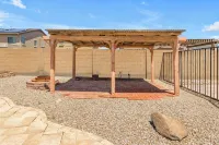 Large 4br Desert Resort with Heated Pool in Casa Grande Các khách sạn gần Casa Grande