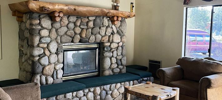 Eagle Summit Collection Hotels in Mammoth Lakes