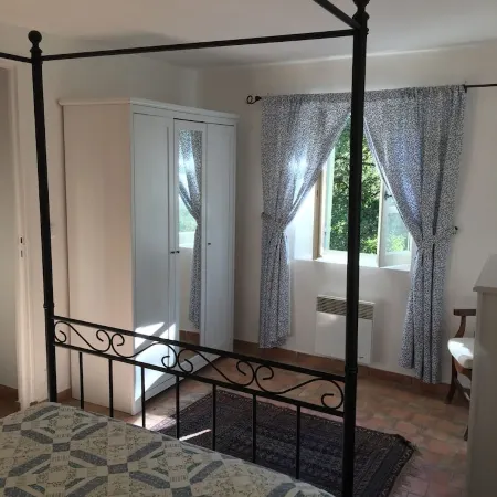 Charming 3 CH house in the countryside. Panoramic view of the Ventoux