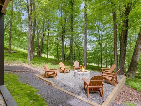 3 Bdrm Mid-Century Mountain House On The Ski Hill