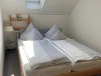 Gemütliche Ferienwohnung Hinter dem Deich Hotels in Schillig