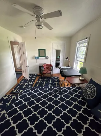 Captain's Guest Room w/Private Bath. Walk to Everything. Отели рядом с достопримечательностью «Seguin Island and Lighthouse»