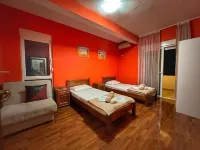 Apartment 10/A,red, for 5 People, 500 Meters from Beach,Breakafast included Hotels in 