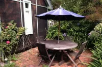 Studio set in beautiful english cottage gardens