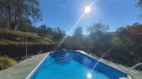 Private house close to Sequoia National Park with pool and private river access - Pools