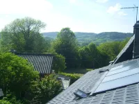 Gite close to the owner's house on the mountain side