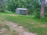 Pet friendly Camping cabin  close to Buffalo River Hotels in Searcy County