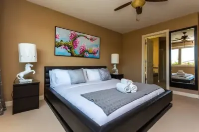 Cozy & Luxurious Ridge Home - including 2nd suite Hotels in der Nähe von Myriad Psychology Ctr Inc