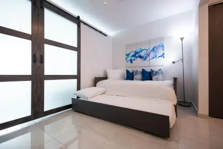 ESJ Towers  1 BD  Ocean View, LUX top location, BEACHFRONT apt.Gorgeous!