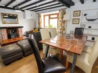 Aelybryn Hotels in Llanymynech