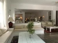 Hotel Manos