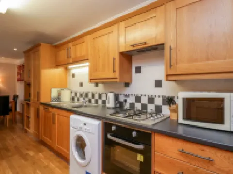 ナントゥシ コテージ フォーファーのホテル