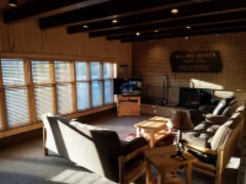 더 윌러드 멍거 인