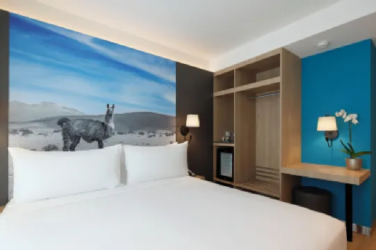 Ikonik Miraflores Hotels in 