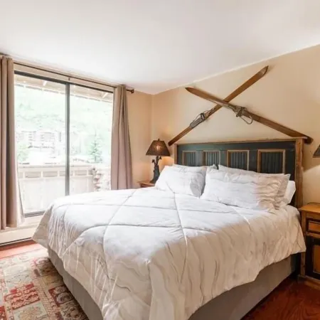 Scorpio Condos with Magnificent Vail Mountain Views by RedAwning