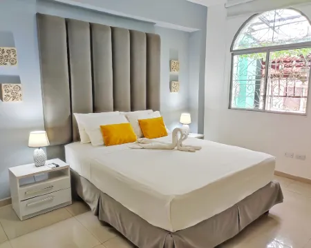 โรงแรม บูทีค คาซา อูมิญา โรงแรมในมันตา