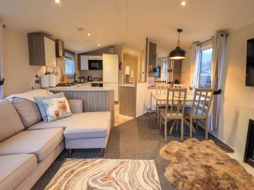 Highlands Way Lodge - 2-Star