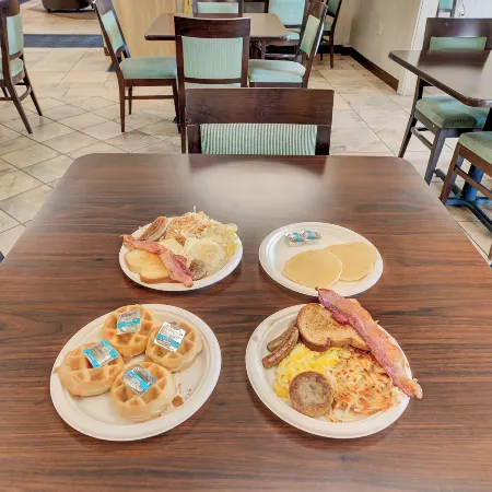 Days Inn by Wyndham Helena