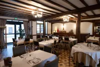 Logis Chez Germaine Hotel di Oloron-Sainte-Marie
