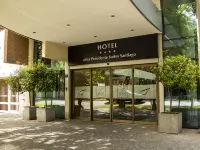 Abba Presidente Suites Santiago ユンガイ広場周辺のホテル