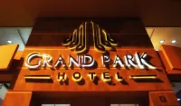 Grand Park Hotel