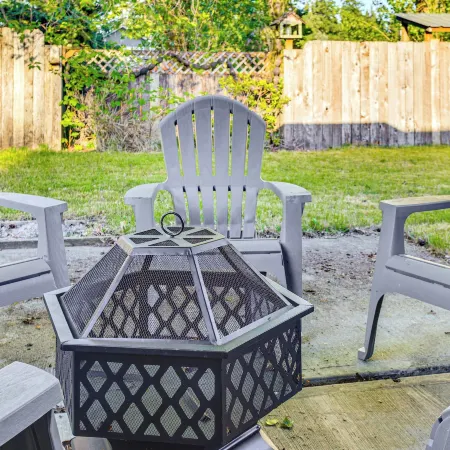 Golf, Hike, Dine & Relax: Home in Port Orchard