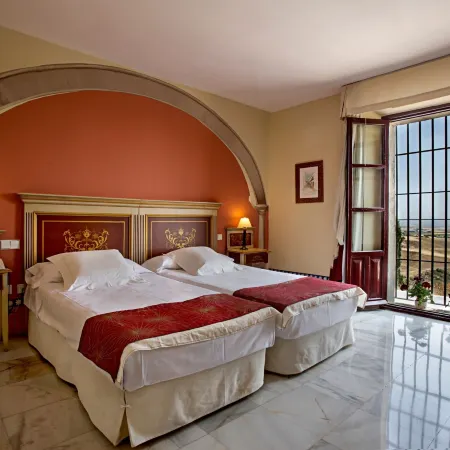 Hotel Alcázar de la Reina