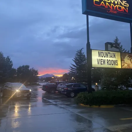 Browns Canyon Inn