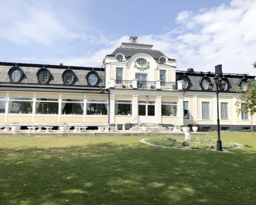 Sjöbo Gästgifvaregård Hotels in Sjobo