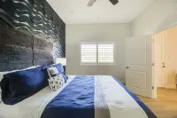 Central Tucson Condo w/ Community Pool + Hot Tub! - Condos