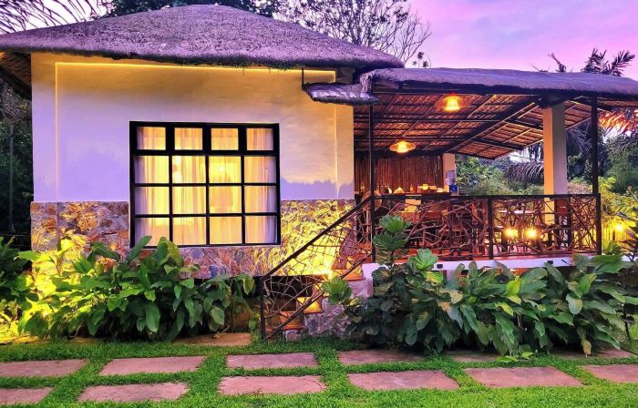 Modern Bahay Kubo near Tagaytay - Casita Anahaw