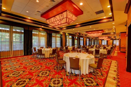 RiverStone Condo Resort & Spa Отели рядом с достопримечательностью «Gateway RV Park & Campground»