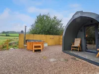 Heron Pod Hotels in Oswestry