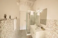 B&B Lambroriver Hotels in Garbagnate Monastero