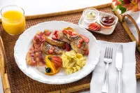 The Yellow House on Plott Creek - breakfast