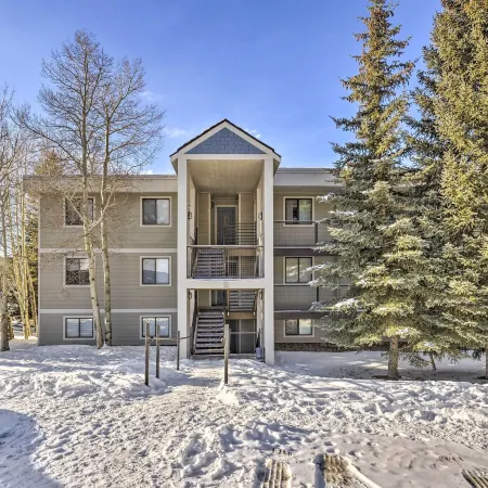 Mtn/Lake Views & 3 Mi to Skiing: Dillon Condo