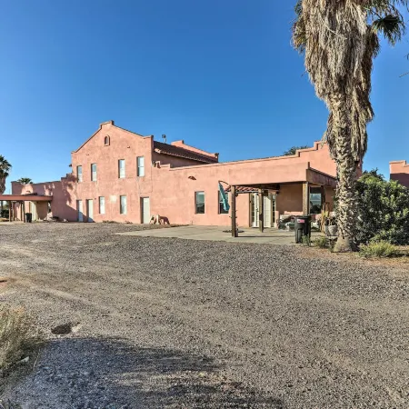 Eloy Desert Oasis w/ Courtyard & Pool Access! Hotels in Eloy