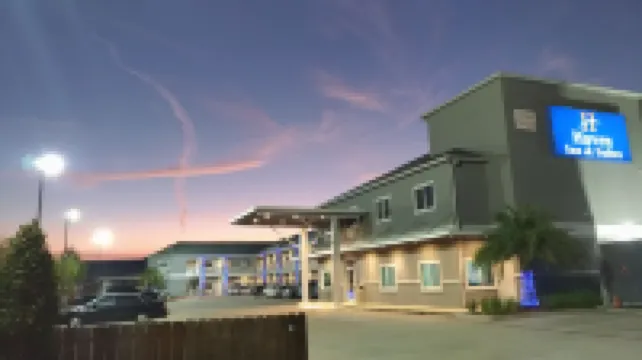 ヘブン イン & スイーツ ダウンタウン ヒューストン のホテル