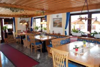 Hotel - Pension - Heidelberg Inkl. Chiemgaukarte - 朝食