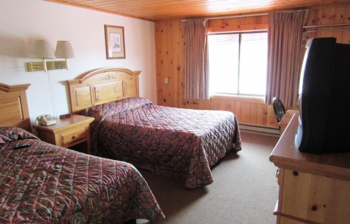 Travelers Lodge